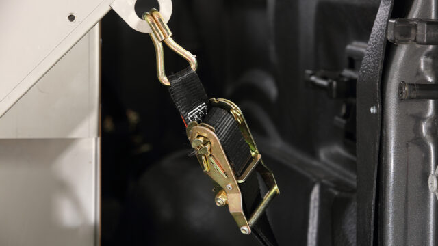 RATCHET TIE-DOWN KIT