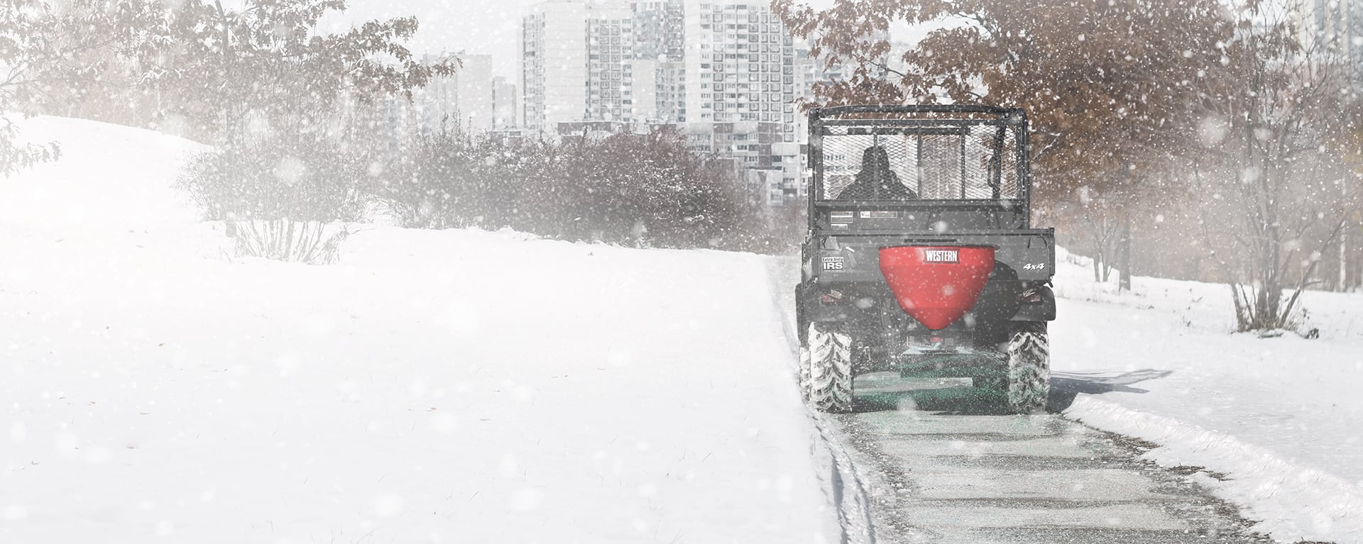 Low-Pro tailgate spreader